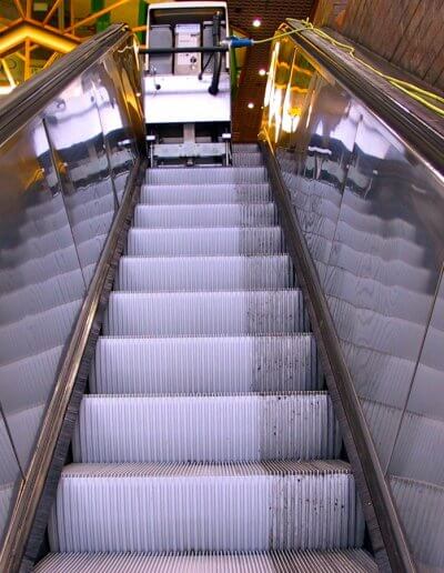 Escalator Step Cleaning