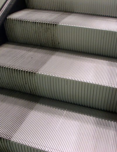 Escalator Step Cleaning
